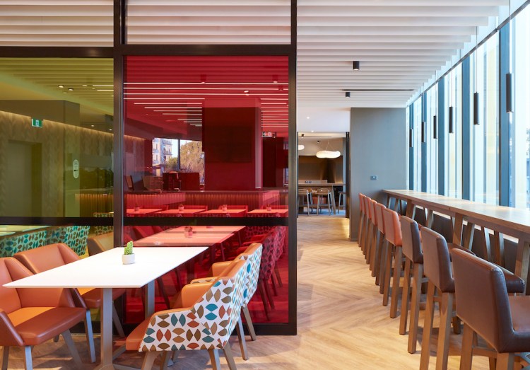 Holiday Inn Express Sydney Airport Hotel