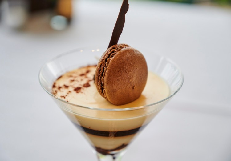 Château Élan tiramisu