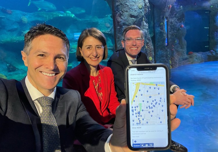 Victor Dominello, Gladys Berejiklian and Dom Perrottet launching the app at Sea Life Sydney Aquarium dine & discover