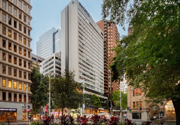 External view of the Novotel Sydney City Centre