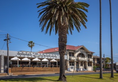 MEpochal Hotels checks in at Bermagui Beach