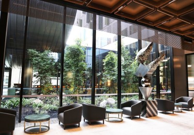 MElevating airport accommodation in Melbourne